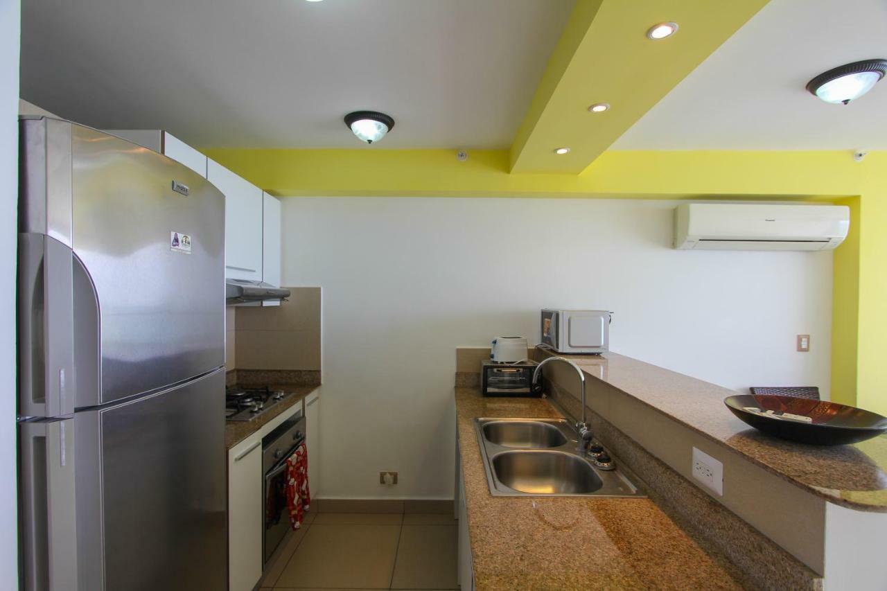 Ph El Palmar Residences 2203 San Carlos Exterior photo